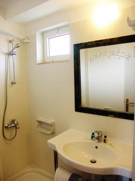 Alonia Studios & Maisonettes โตโล ภายนอก รูปภาพ