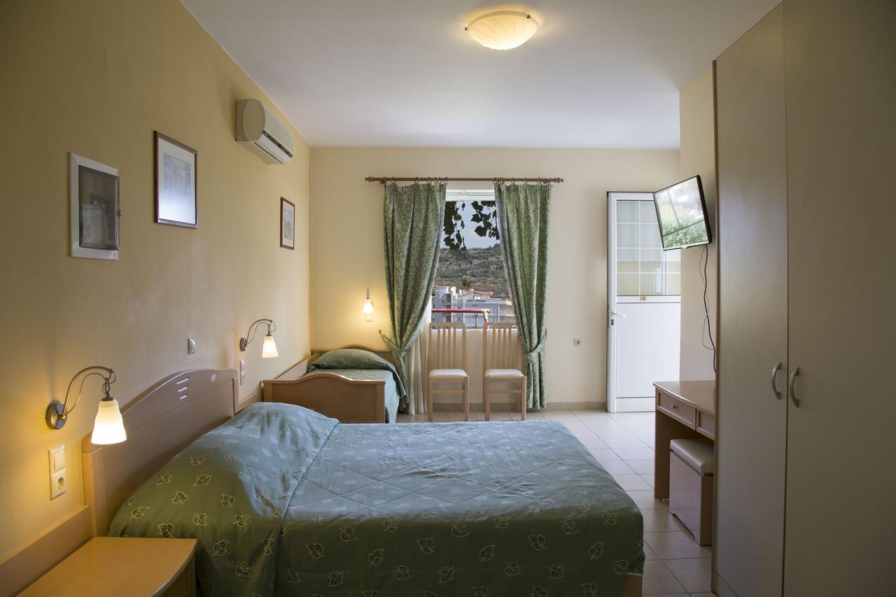 Alonia Studios & Maisonettes โตโล ภายนอก รูปภาพ