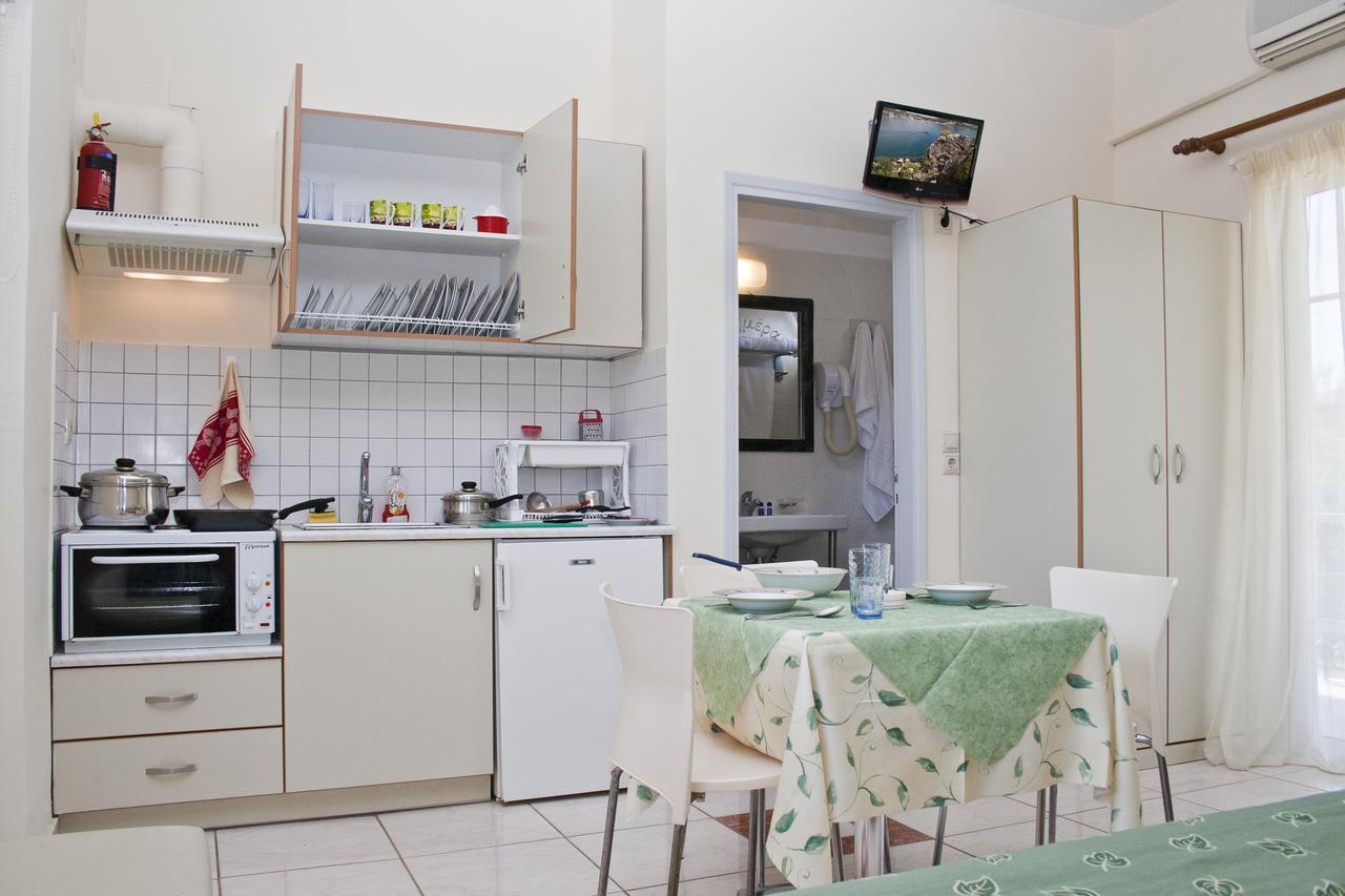Alonia Studios & Maisonettes โตโล ภายนอก รูปภาพ